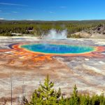 Le Grand Prismatic Spring, un joyau naturel immanquable des États-Unis